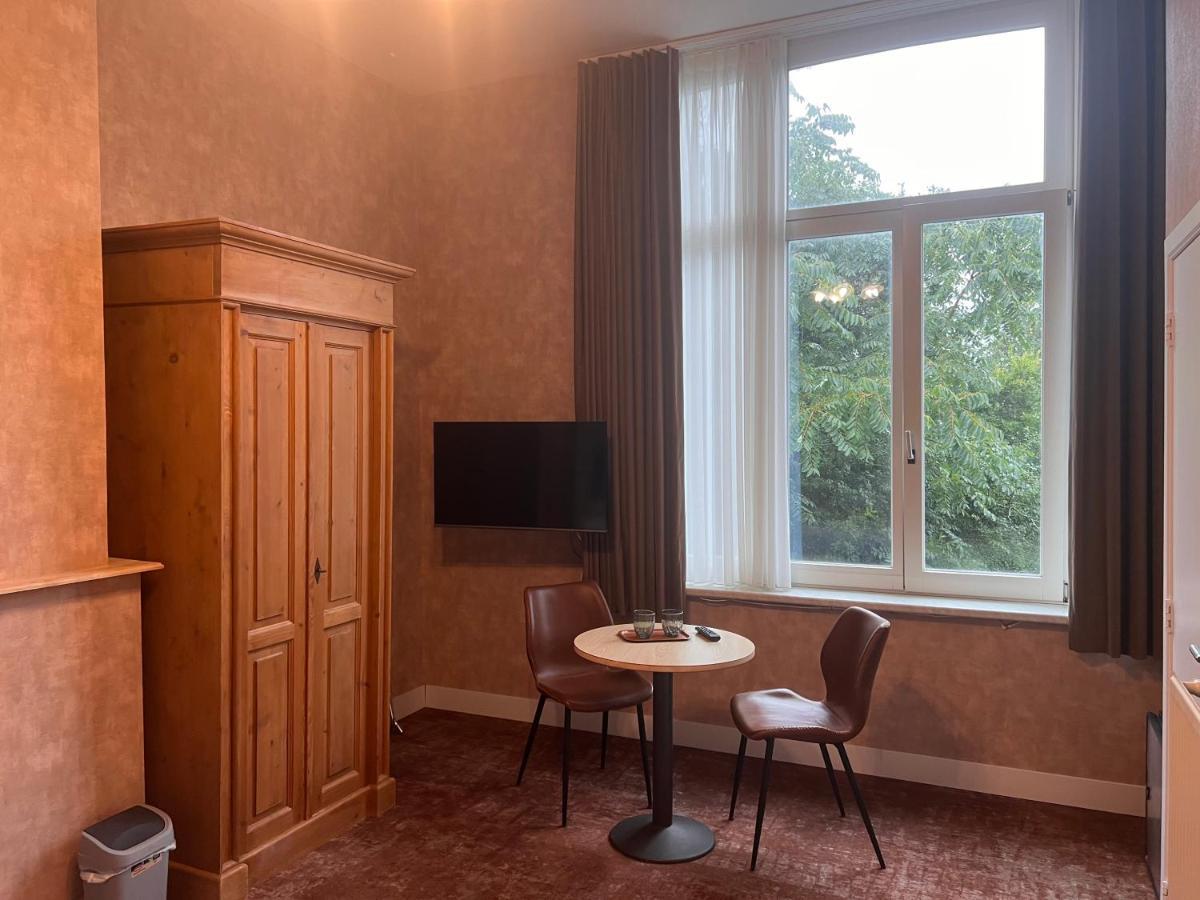 Hotel Canteklaar De Haan Bagian luar foto